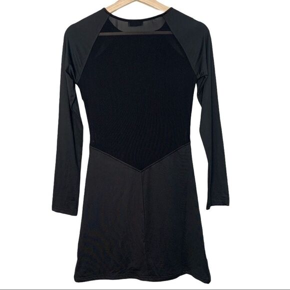Tobi NWT Long Sleeve Mesh Panel Details LBD - Picture 6 of 8